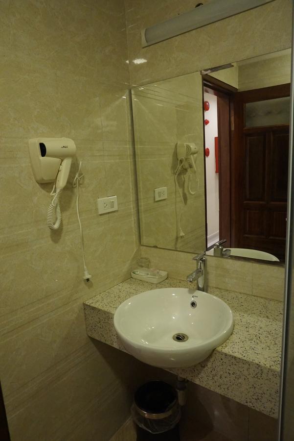 Ngan Ha Hotel Hanoi Kültér fotó
